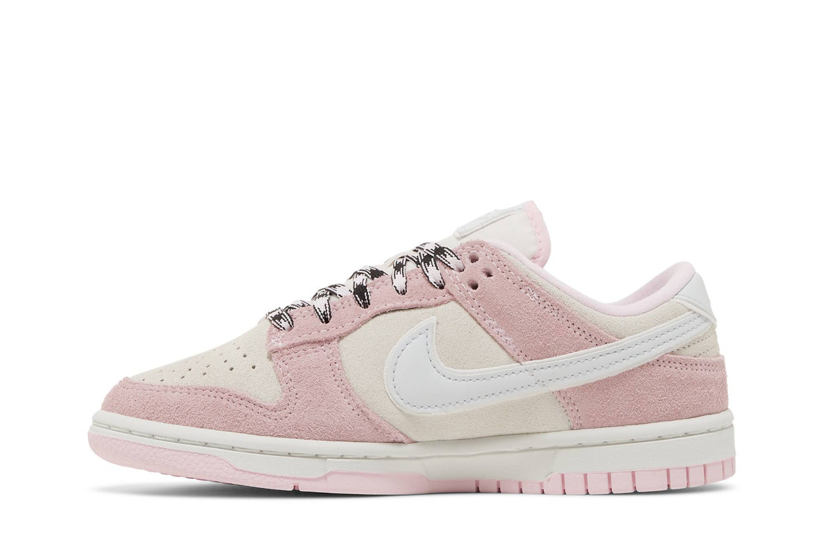 NIKE DUNK LOW ‘PINK FOAM’