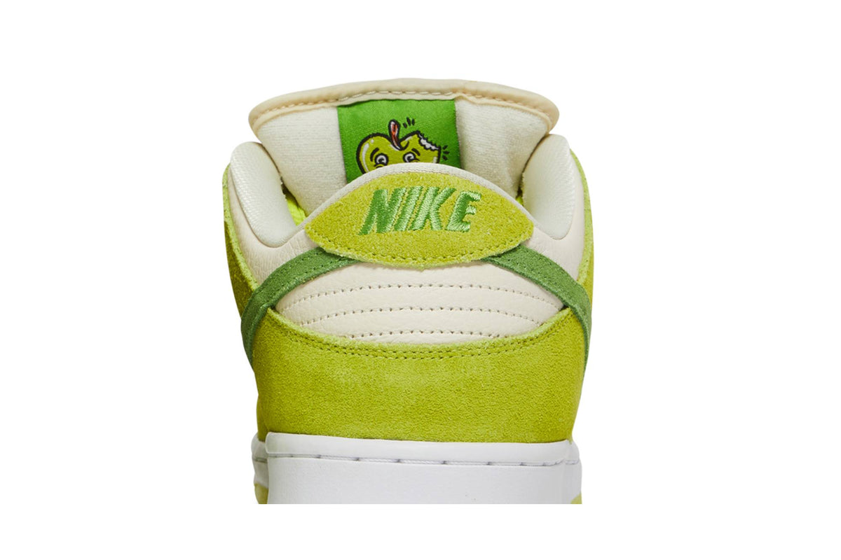 NIKE SB DUNK LOW ‘GREEN APPLE’