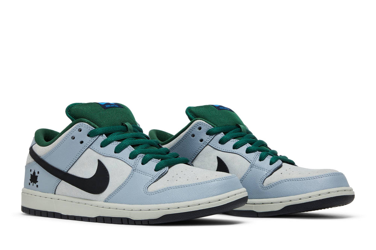 NIKE SB DUNK LOW ‘MAPLE LEAF CENTRAL PARK’