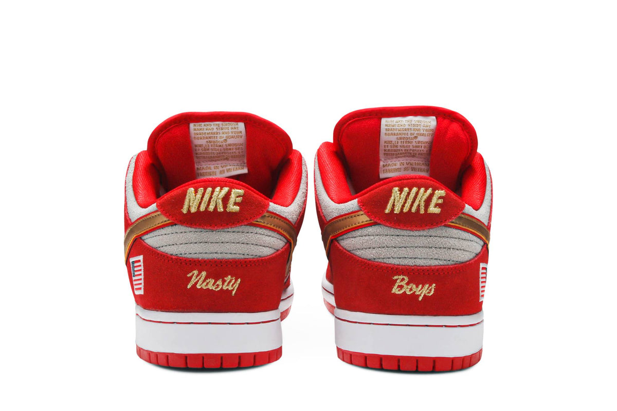 NIKE SB DUNK LOW ‘NASTY BOYS’