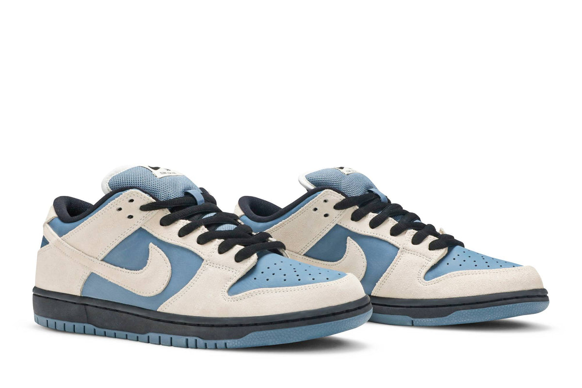 NIKE SB DUNK LOW PRO ‘THUNDERSTORM’